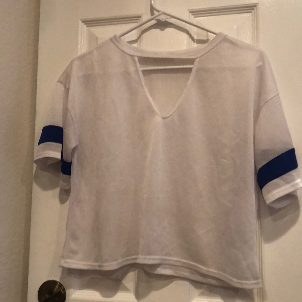 White and blue crop top